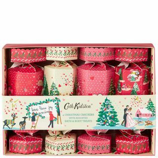 סט מתנה של קרקרים של Cath Kidston לחג המולד 2021 Shine Bright Beauty