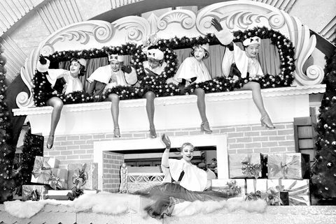 רקטות עיר הרדיו בשנת 1958 במצעד חג ההודיה של Macys