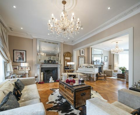 בית משפחת לונדון בסך 1195 מיליון ליש"ט של לסלי קלארק, מנכ"ל מייסד ניקי קלארק ברחבי העולם, מוצע למכירה