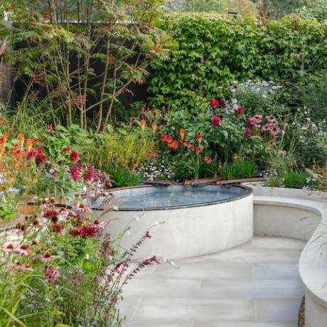 rhs chelsea flower show 2021 Sanctuary gardens