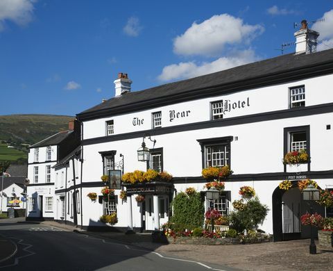 מלון הדוב, קריקווואל. הפארק הלאומי Brecon Beacons, Powys, Wales.